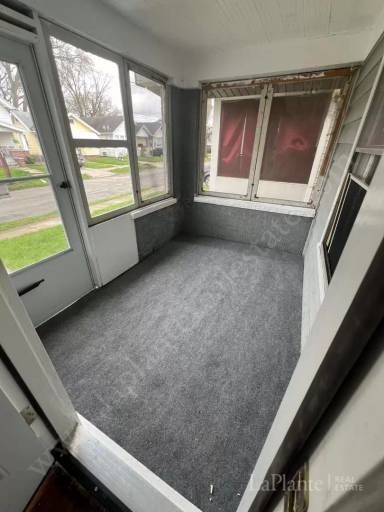 Main picture of 3847 Watson Ave