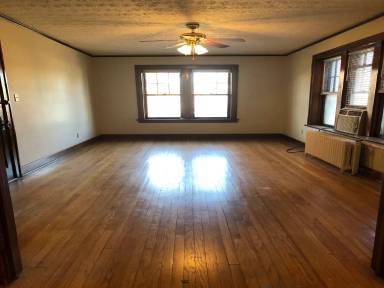 Main picture of 709 S 2nd St