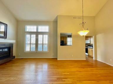 Main picture of 6356 Secrest St