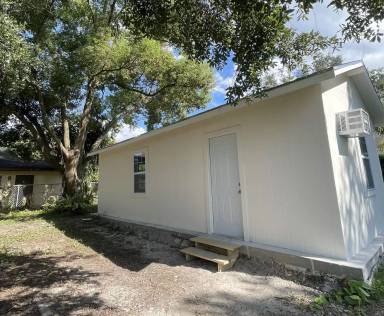 Main picture of 1138 Olive St