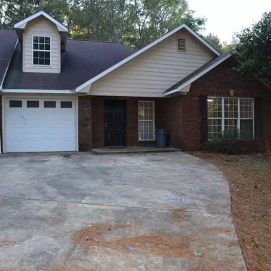 Main picture of 79 Kaitlyn Ct