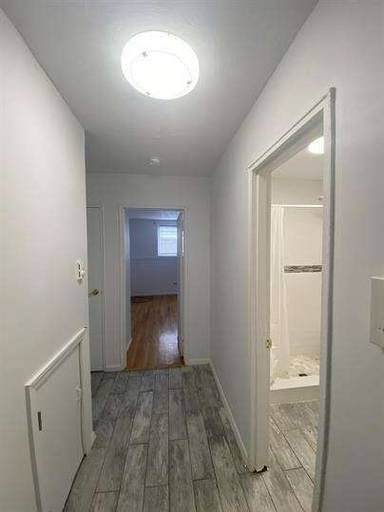 Main picture of 213 2nd Ave