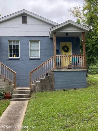 Main picture of 2904 Park St