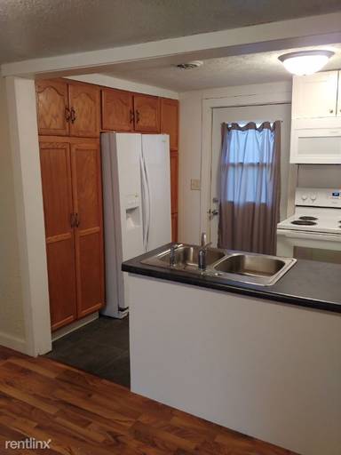Main picture of 89 W Tanner Ave