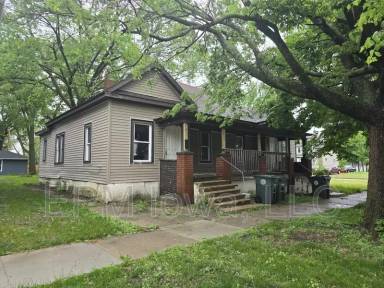 Main picture of 206-208 Clay St