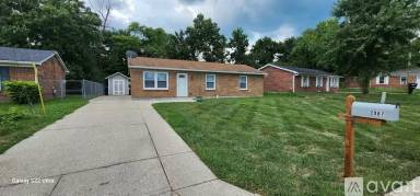 Main picture of 2987 Jennifer Ct