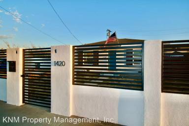 Main picture of 1420 W 139th St