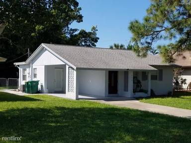 Main picture of 658 105th Ave N
