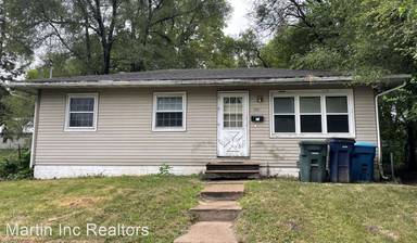 Main picture of 426 Ricker St