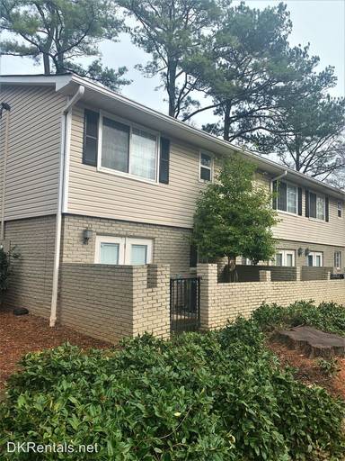 Main picture of Arbors at Sandy Springs Condominiums
