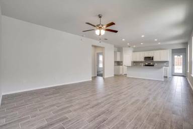 Main picture of 2330 Aspen Hill Dr