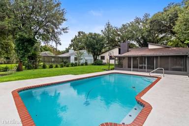 Main picture of 6245 Christina Groves Cir W