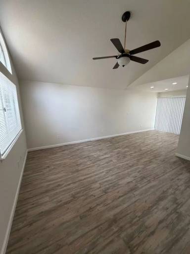 Main picture of 5111 W Fremont Ave