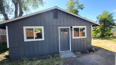 Main picture of 2459 NE Burks Ct