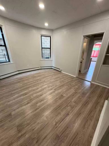 Main picture of 35 Garfield St