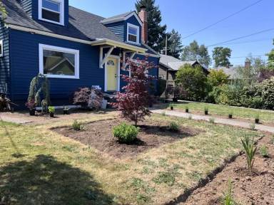 Main picture of 315 NE 66th Ave