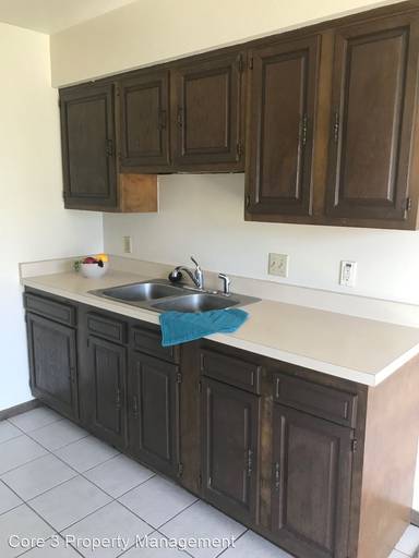 Main picture of 3108-3122 N Molleck Dr