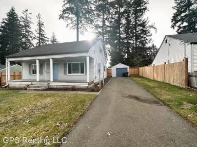 Main picture of 108 Magnolia Ave