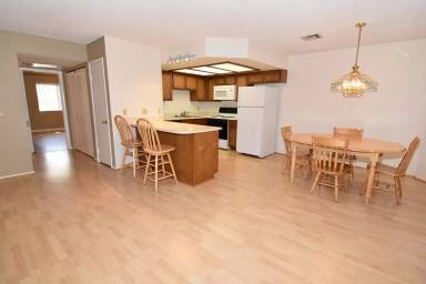 Main picture of 2717 Beaver Creek Ct