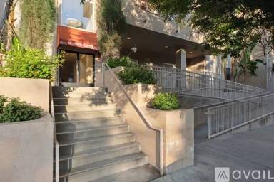 Main picture of 9610 Zelzah Ave