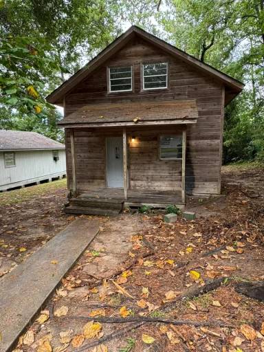 Main picture of 107 Milliken Dr