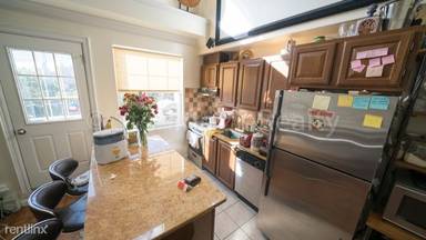 Main picture of 2566 12th St