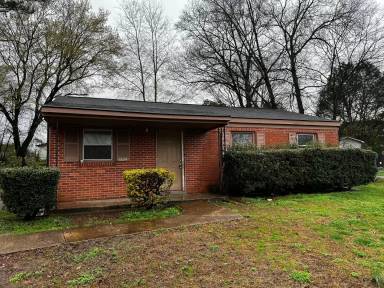 Main picture of 4809 Cottonwood Dr NW