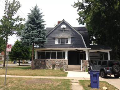 Main picture of 1203 Hope St SE