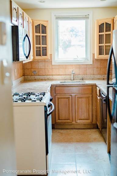 Main picture of 5518 Whitty Ln