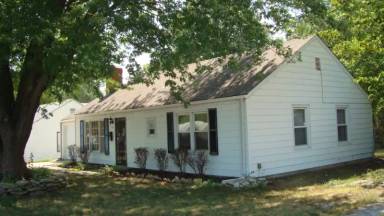 Main picture of 137 W 85th St