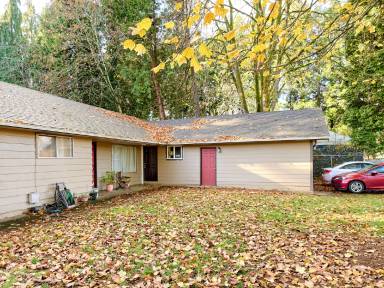 Main picture of 270 Boone Rd SE