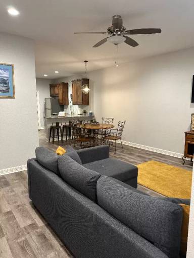 Main picture of 204 Northwood Blvd