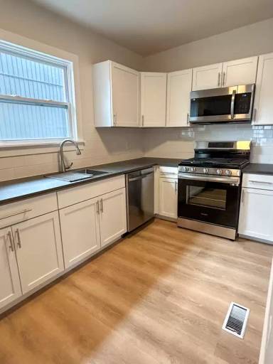 Main picture of 32 Chapman St