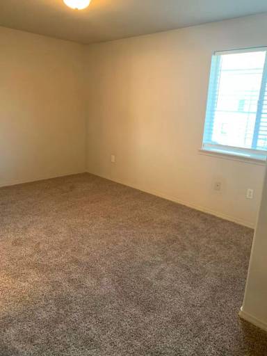 Main picture of 2631 NW Cedar Ave