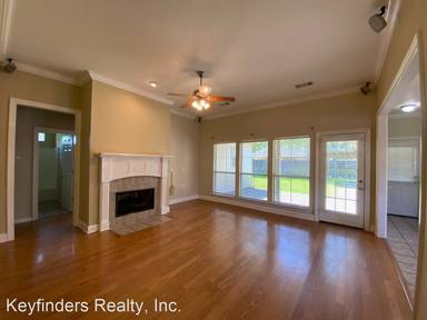 Main picture of 413 Lake Worth Dr