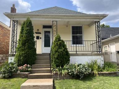 Main picture of 4332 Itaska St