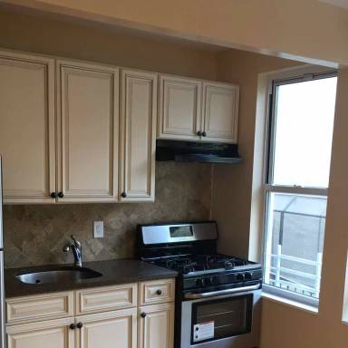 Main picture of 822 Faile St