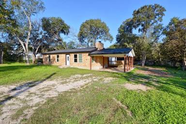 Main picture of 209 Indian Grass Dr