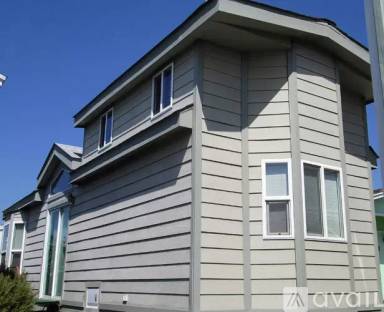 Main picture of 12265 Woodruff Ave