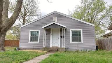 Main picture of 510 E Washington St