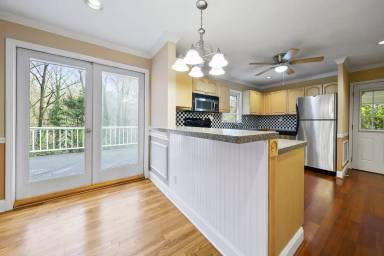 Main picture of 253 Valley Ridge Dr