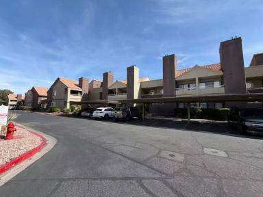 Main picture of 5072 S Rainbow Blvd