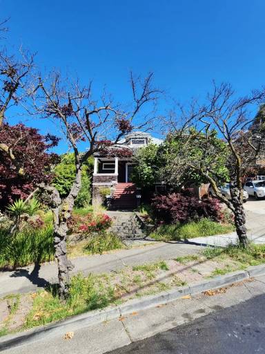 Main picture of 92-94 Monte Cresta Ave