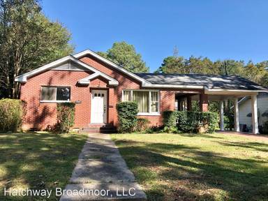 Main picture of 550 Wellington Rd
