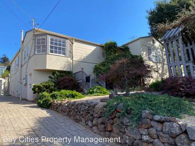 Main picture of 105 Kenyon Ave