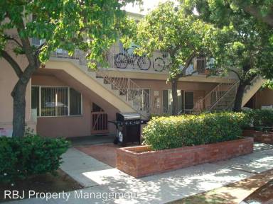 Main picture of 4402 Dawes St