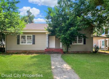 Main picture of 1219 13th St