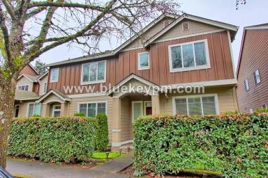 Main picture of 210 NE Newhouse Rd