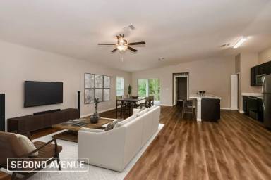 Main picture of 736 Barcia St E