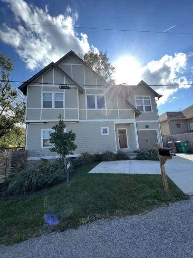 Main picture of 1436 Ann St